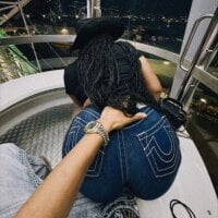 Love_bitess