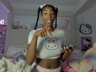 naomisimone