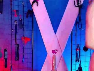 mrkiaraqueenbdsm
