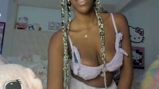naomisimone